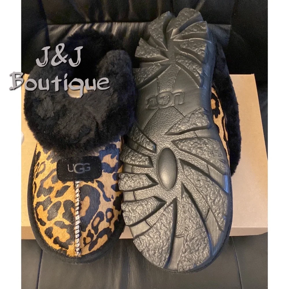 UGG Coquette - Picture 5 of 9